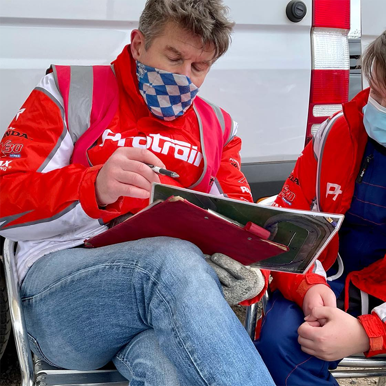 Steve Deeks race driver coach